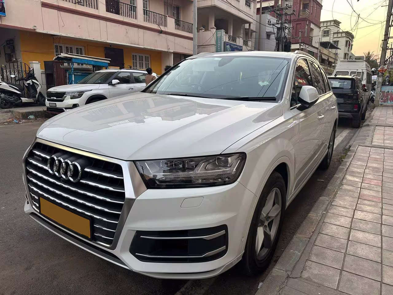 Audi Q7 gallery 4