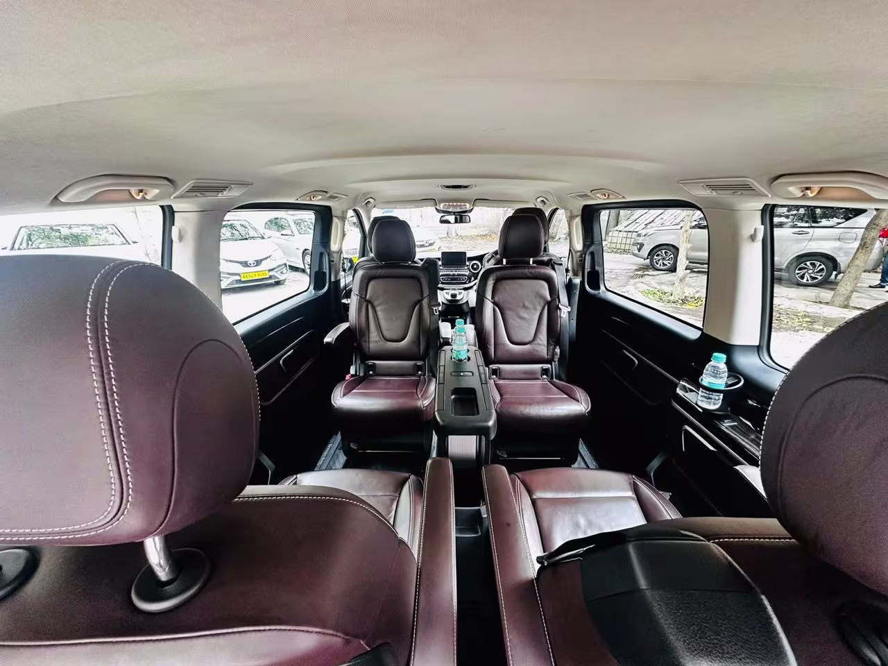 Mercedes-Benz V-Class gallery 4